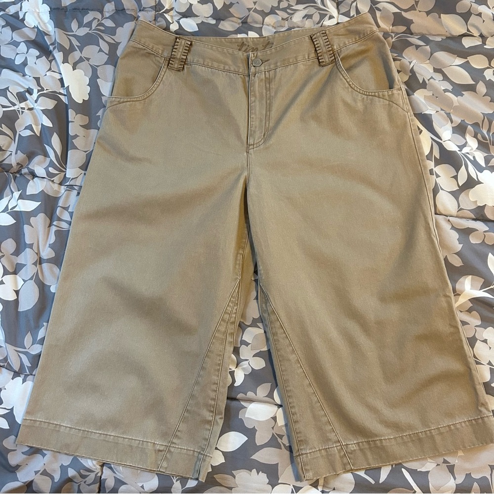 Y2K -  Wide-Leg Capris By Tint Jeans